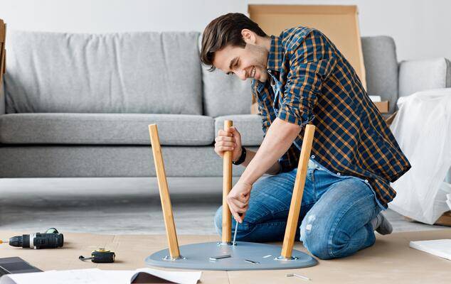 Furniture Restoration and Upholstery at Qinovux